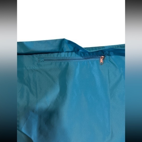 New Champion‎ Women's Packable Windbreaker hooded Jacket size x-small - Picture 3 of 12